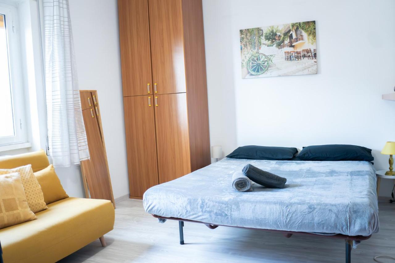 Nonna Pina Guest House Moderno Appartamento Vicino Metro AWifi,Netflix 罗马 外观 照片